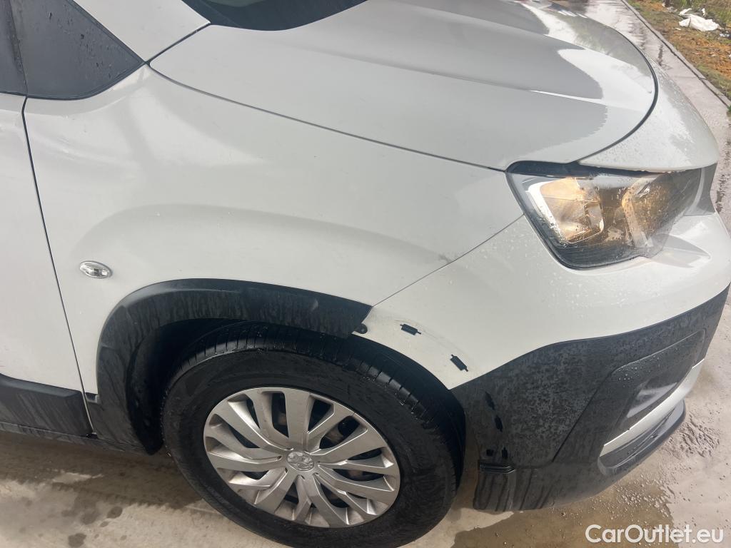  Peugeot  RIFTER PEUGEOT  / 2018 / 5P / monovolumen compacto Active Long BlueHDi 73kW #10