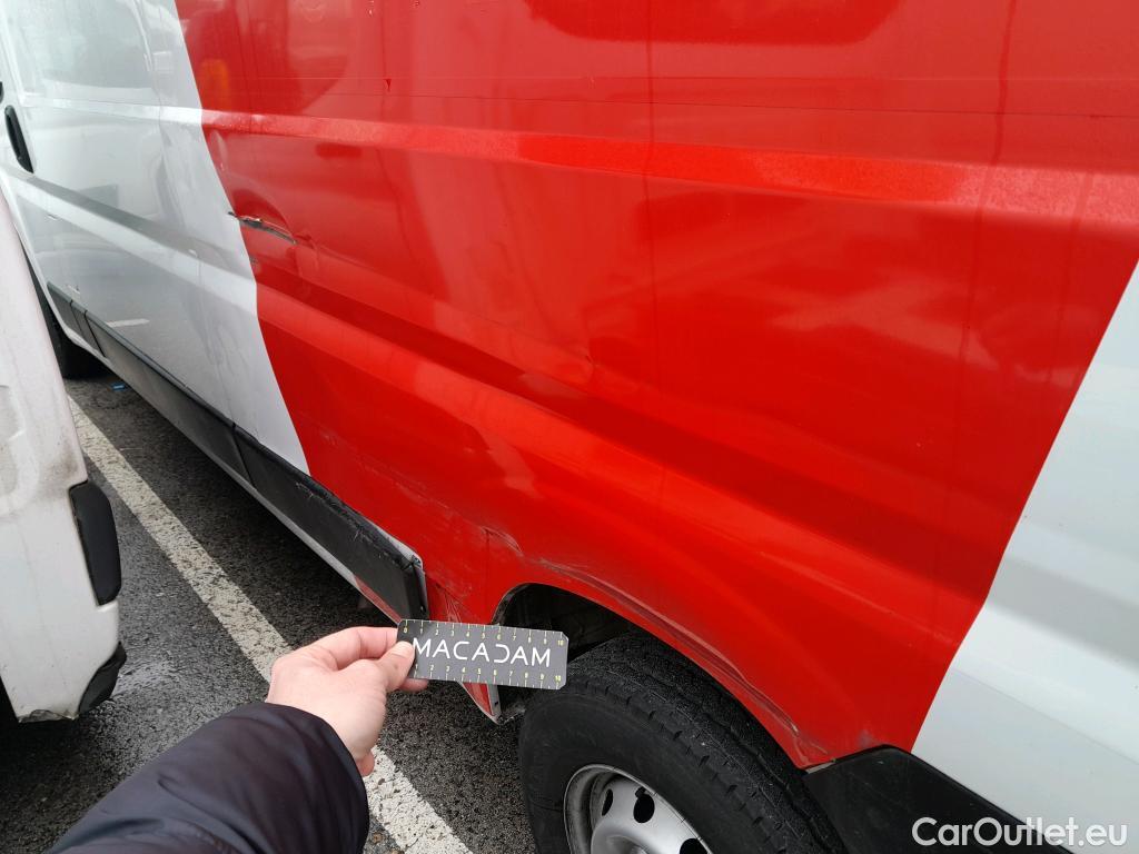  Fiat  Ducato FIAT  / 2014 / 4P / furgón 35 L3H2 Multijet (103 kW) #4