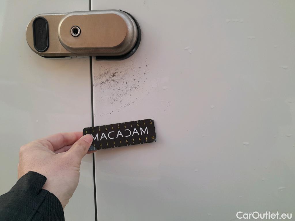  Fiat  Fiorino FIAT  / 2016 / 3P / furgón derivado de turismo Cargo Base 1.4 Natural Power 51kW (70CV)  #4