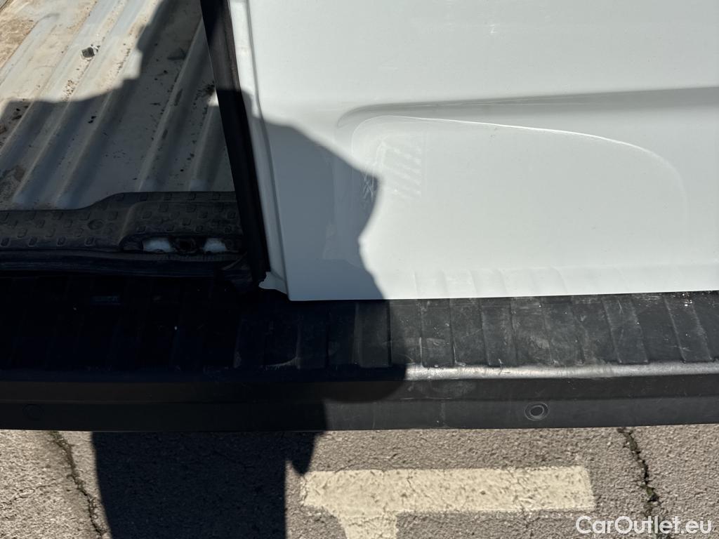  Renault  Trafic RENAULT  / 2021 / 4P / furgón Furgón L1H1 Blue dCi 96 Kw (130 CV) (AC2) #12