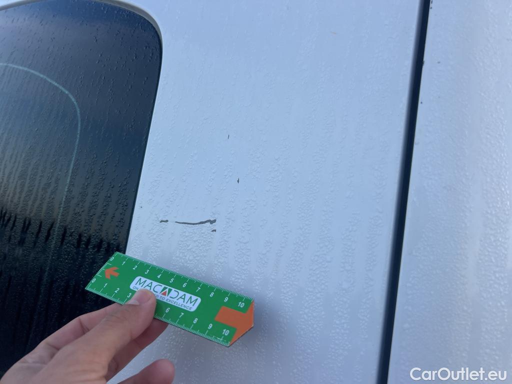  Opel  Vivaro OPEL  / 2019 / 4P / combi 1.5 Diésel 88kW (120CV) L Std Express #24