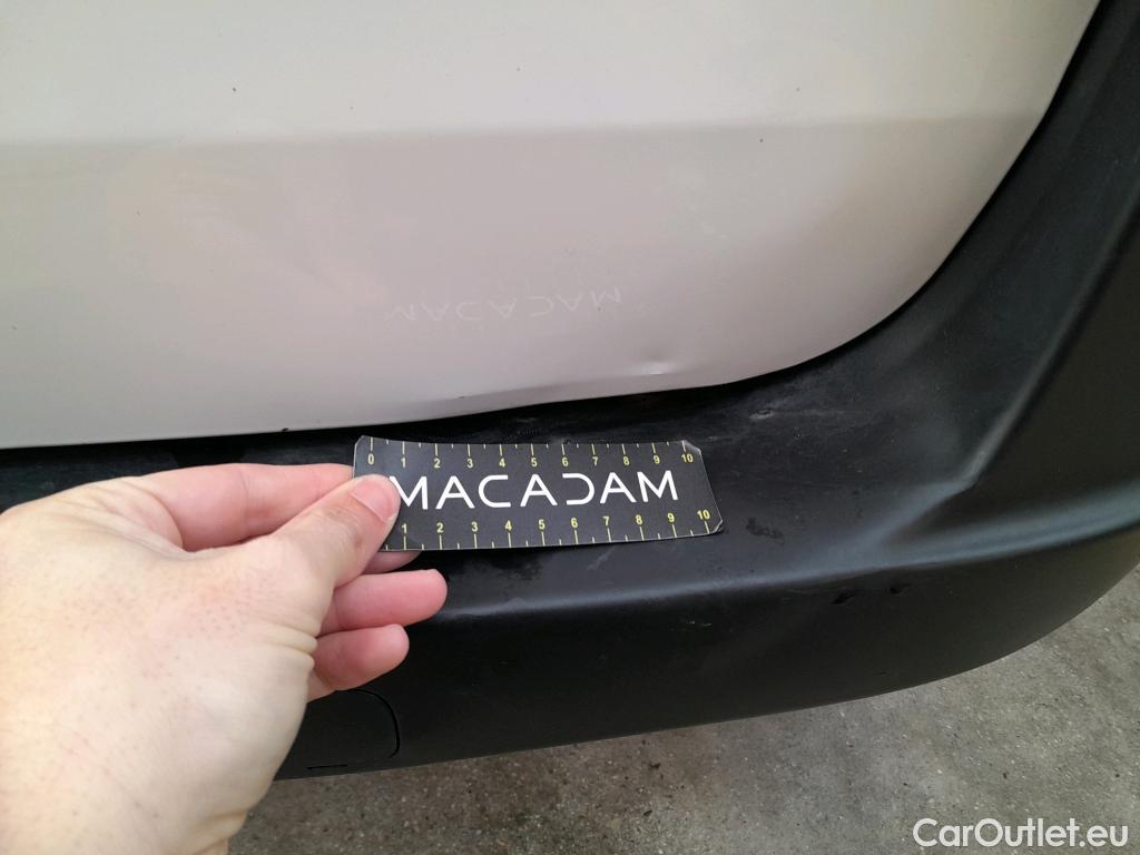  Fiat  Fiorino FIAT  / 2016 / 3P / furgón derivado de turismo Cargo Base 1.4 Natural Power 51kW (70CV)  #6