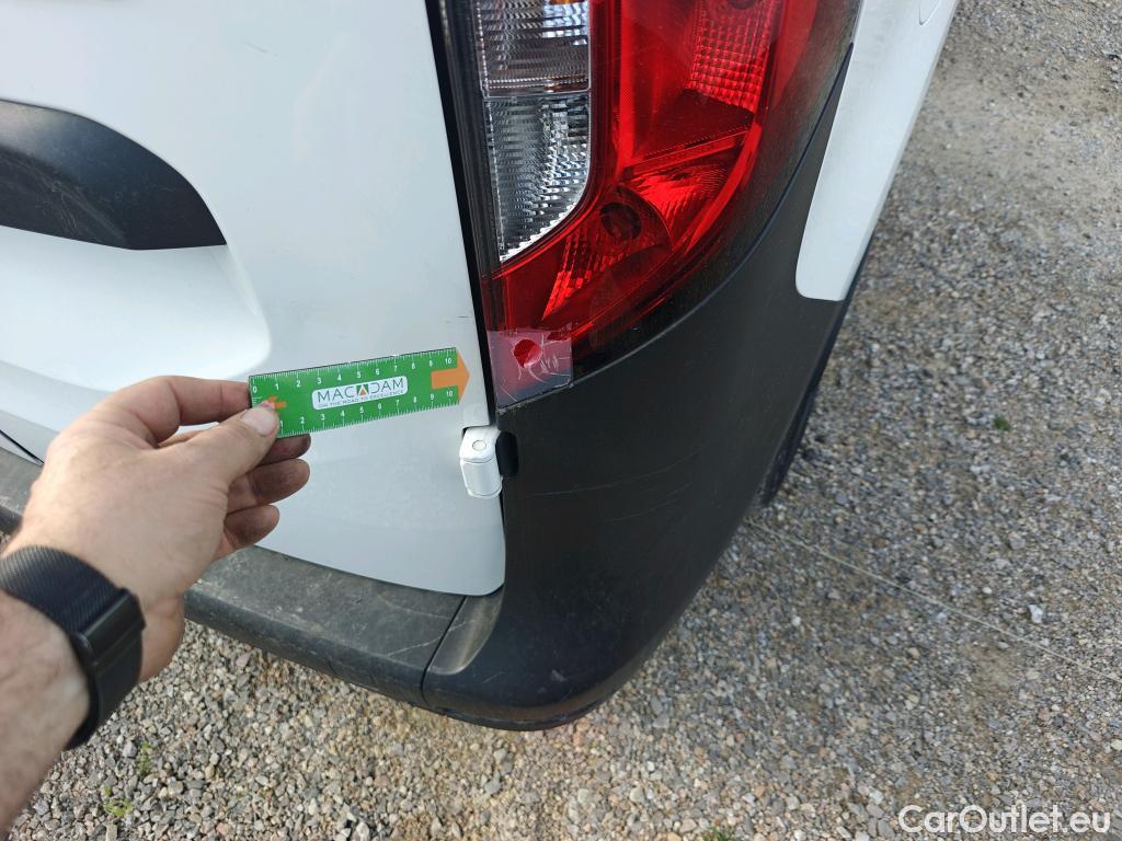  Mercedes  Citan MERCEDES-BENZ  / 2021 / 4P / furgón derivado de turismo 110 CDI 70kW Furgón Base Largo (AC) #30