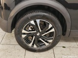  Peugeot  2008 Peugeot  Allure 1.2 Puretech 100 5d #19