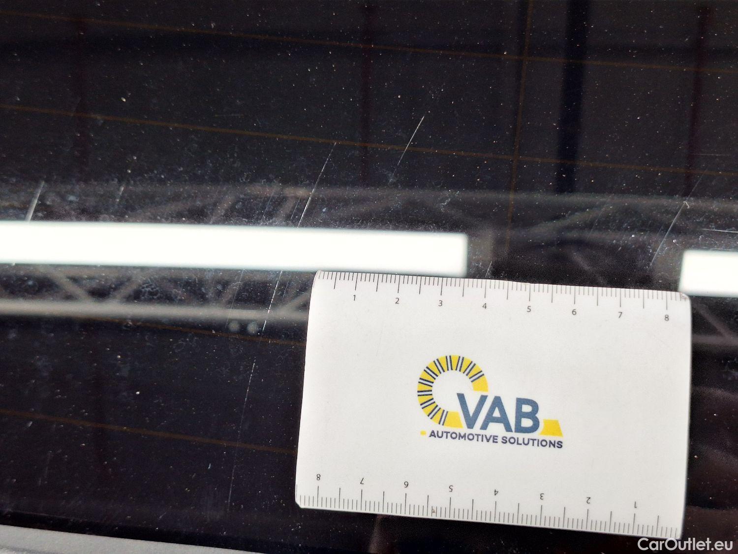  Bmw  Serie 5 BMW, 5-serie To FL'20, BMW 5 Reeks Touring 518d Aut. (110 kW) 5d #24