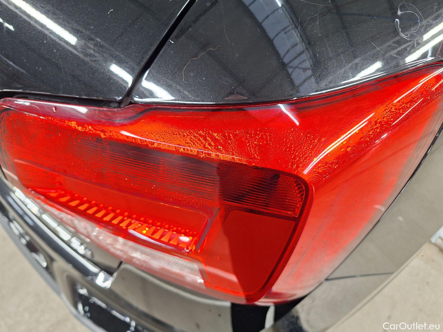  Audi  Q2 Audi,  '16, Audi  1.5 35 TFSI 110kW 5d #36