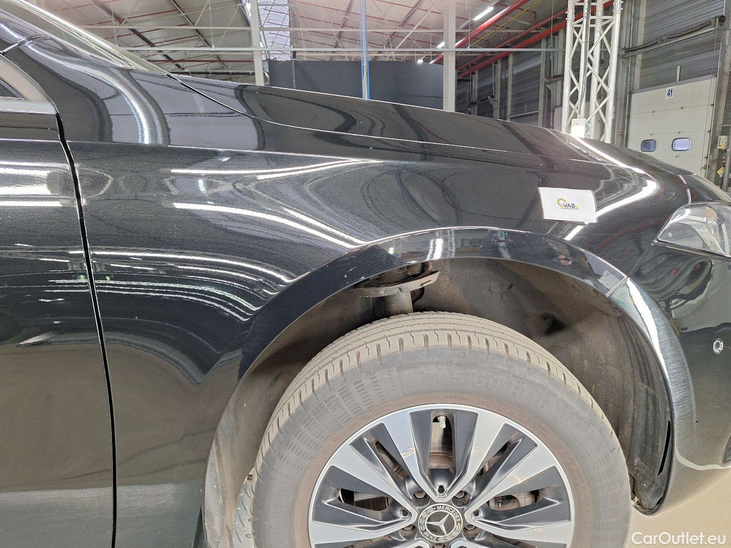  Mercedes  A-Klasse Mercedes, A-Class Berline '18, Mercedes-Benz  Limousine A 180 d DCT Busin #15