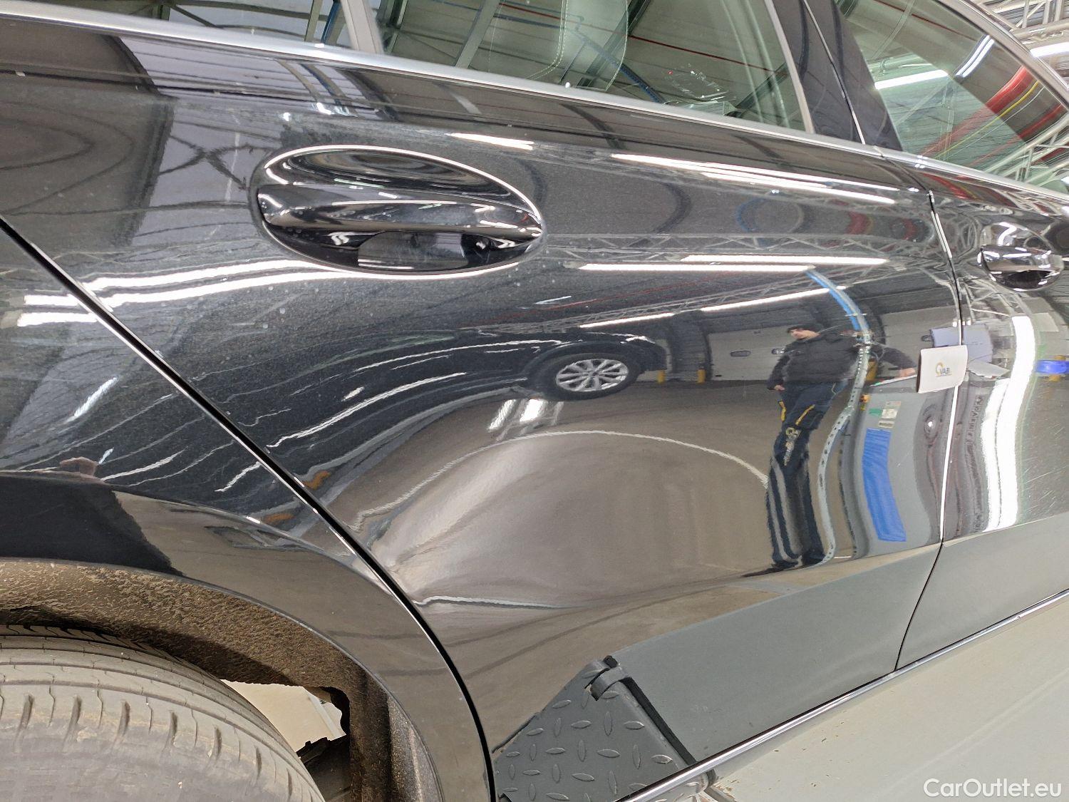  Mercedes  A-Klasse Mercedes, A-Class Berline '18, Mercedes-Benz  Limousine A 180 d DCT Busin #19