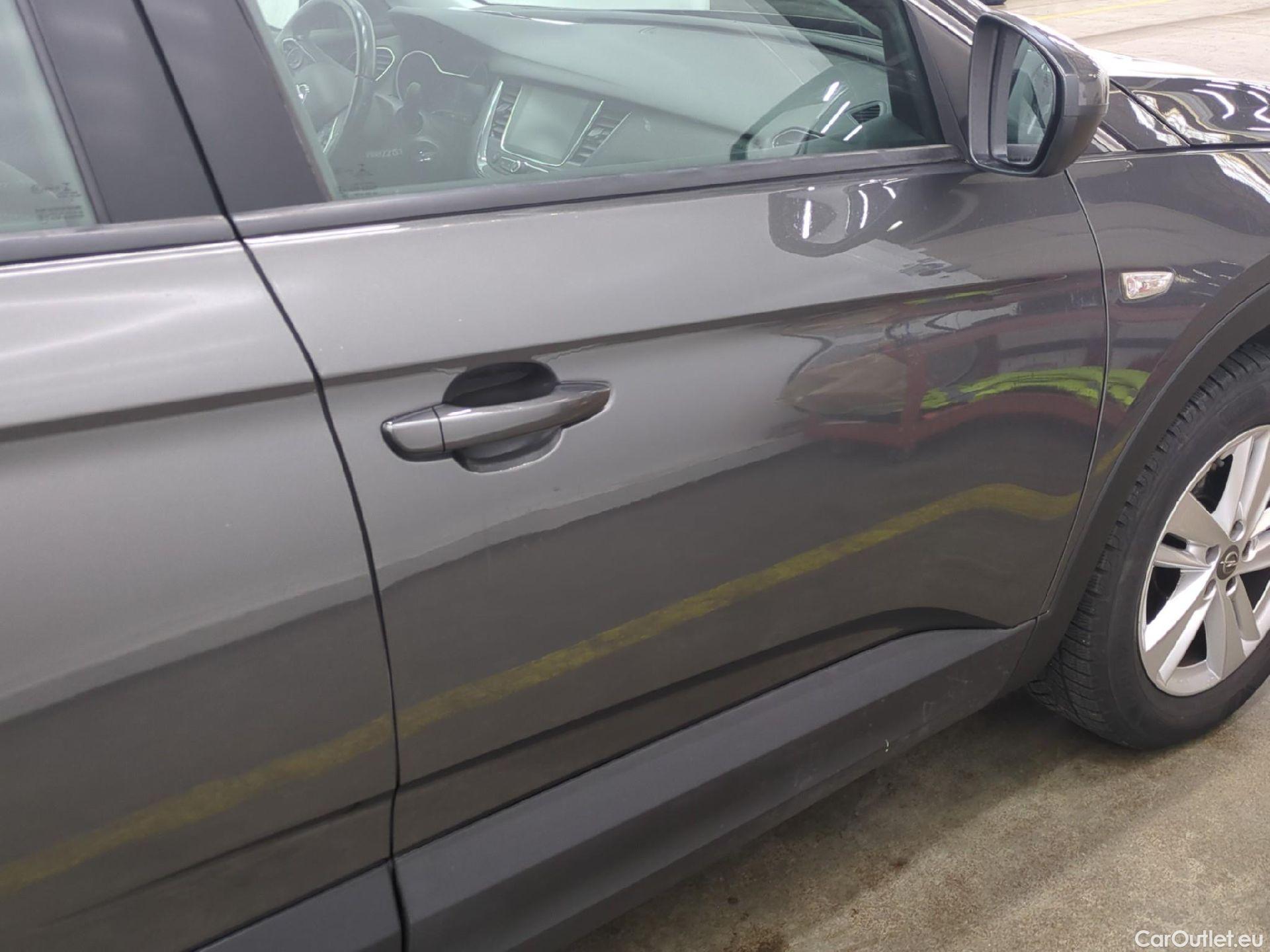  Opel   Grandland X Grandland X Elegance Business 1.2 Turbo 130CV BVA8 E6d #16