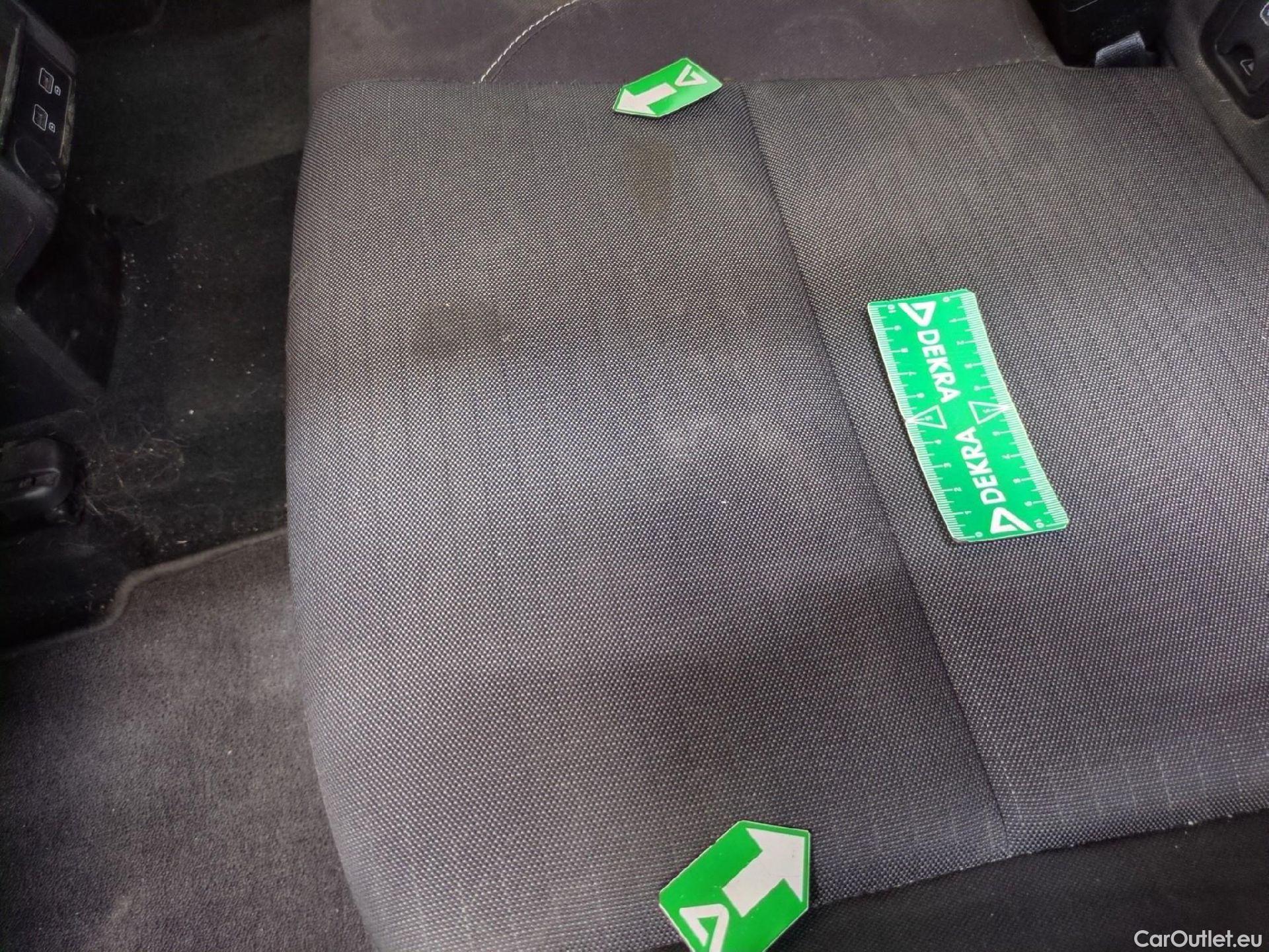  Renault  Arkana RENAULT  / 2021 / 5P / SUV Business TCe 140 EDC #9