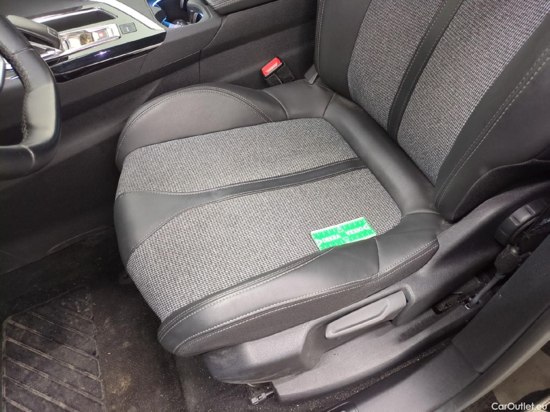  Peugeot  3008  Allure Business 1.5 HDi 130CV BVA8 E6d #3