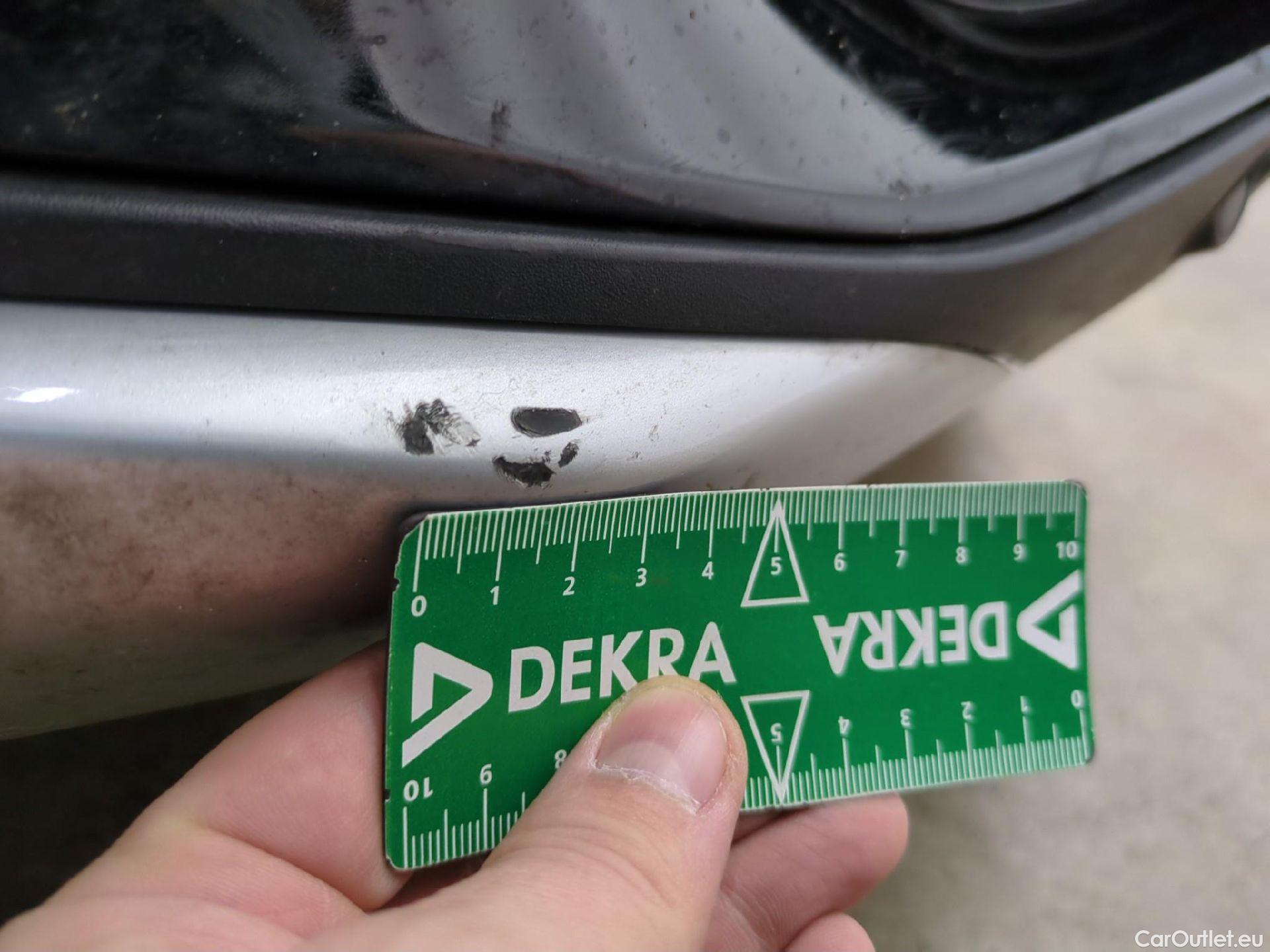  Peugeot  3008  Allure Business 1.5 HDi 130CV BVA8 E6d #29