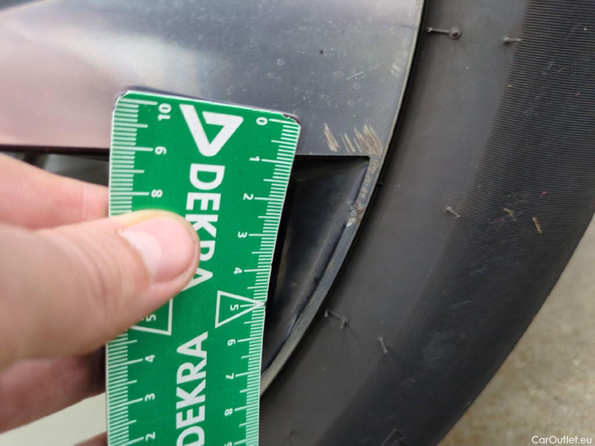  Renault  Arkana RENAULT  / 2021 / 5P / SUV Business TCe 140 EDC #19