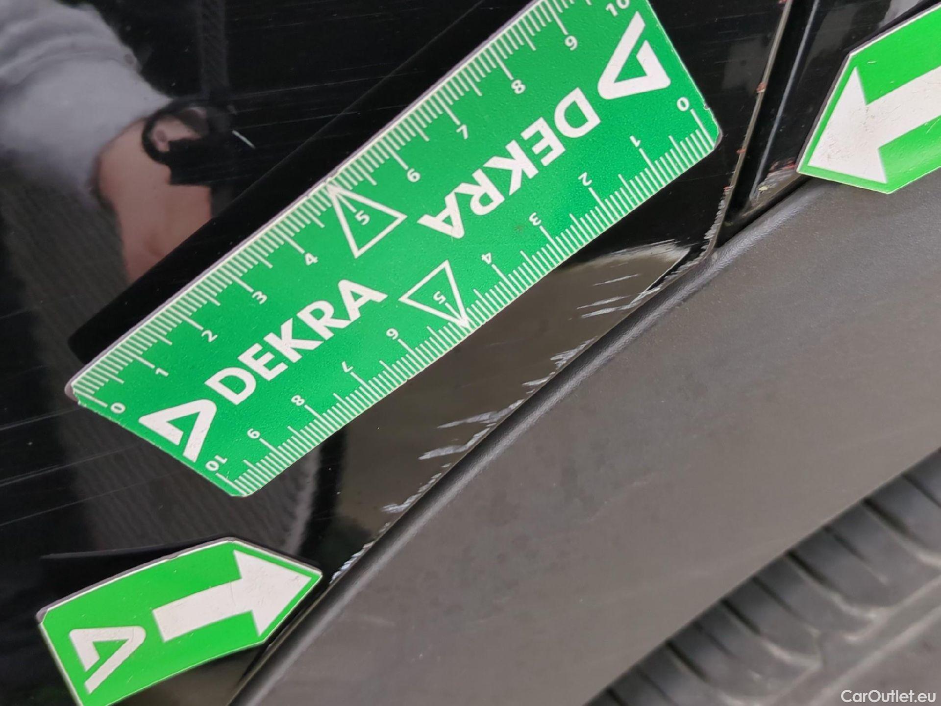  Peugeot  3008  Allure Business 1.5 HDi 130CV BVA8 E6d #37