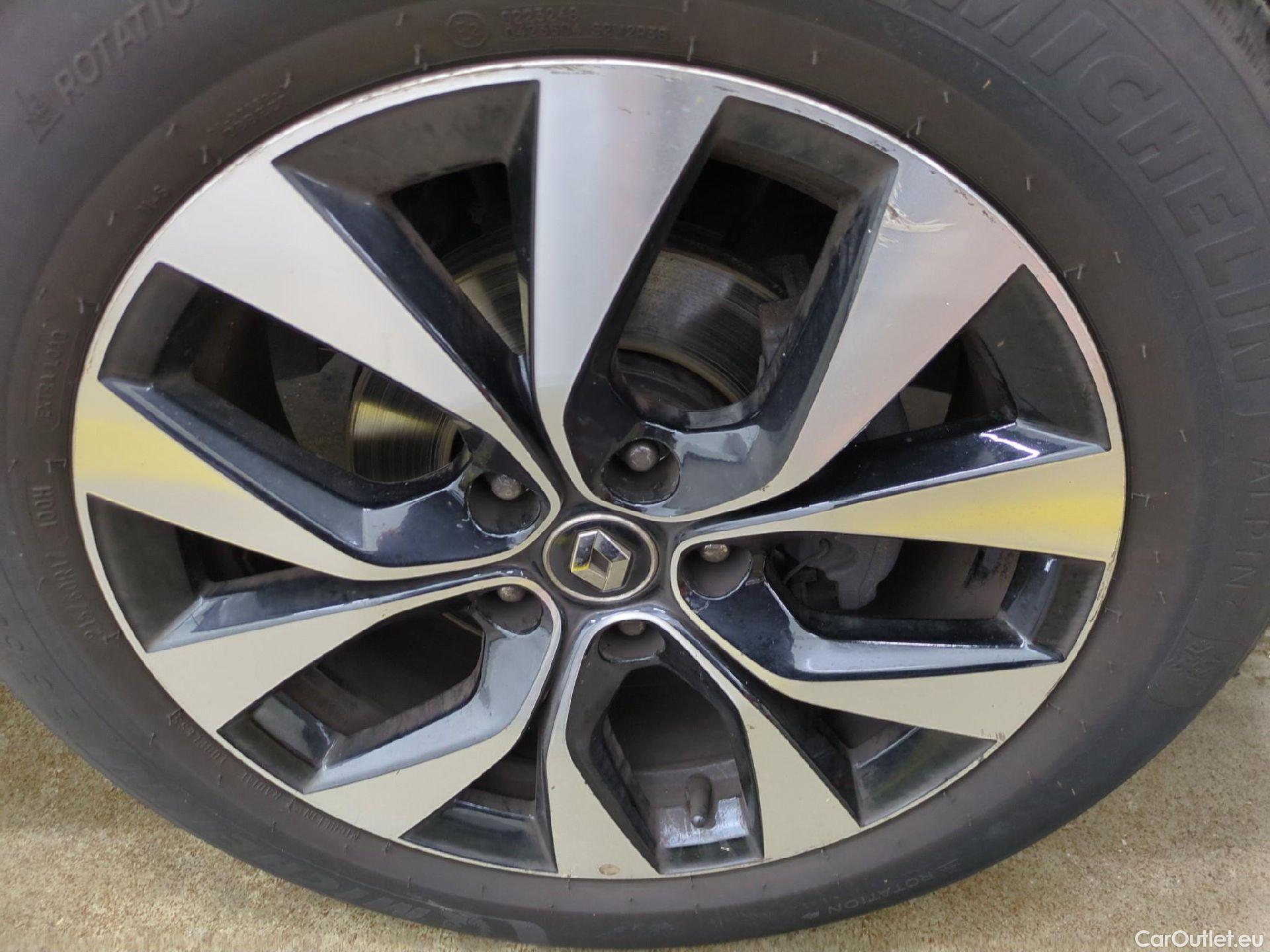  Renault  Arkana RENAULT  / 2021 / 5P / SUV Business TCe 140 EDC #18