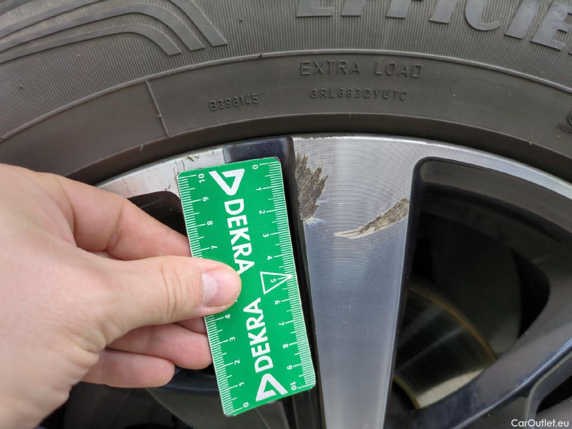  Peugeot  3008  Allure Business 1.5 HDi 130CV BVA8 E6d #14