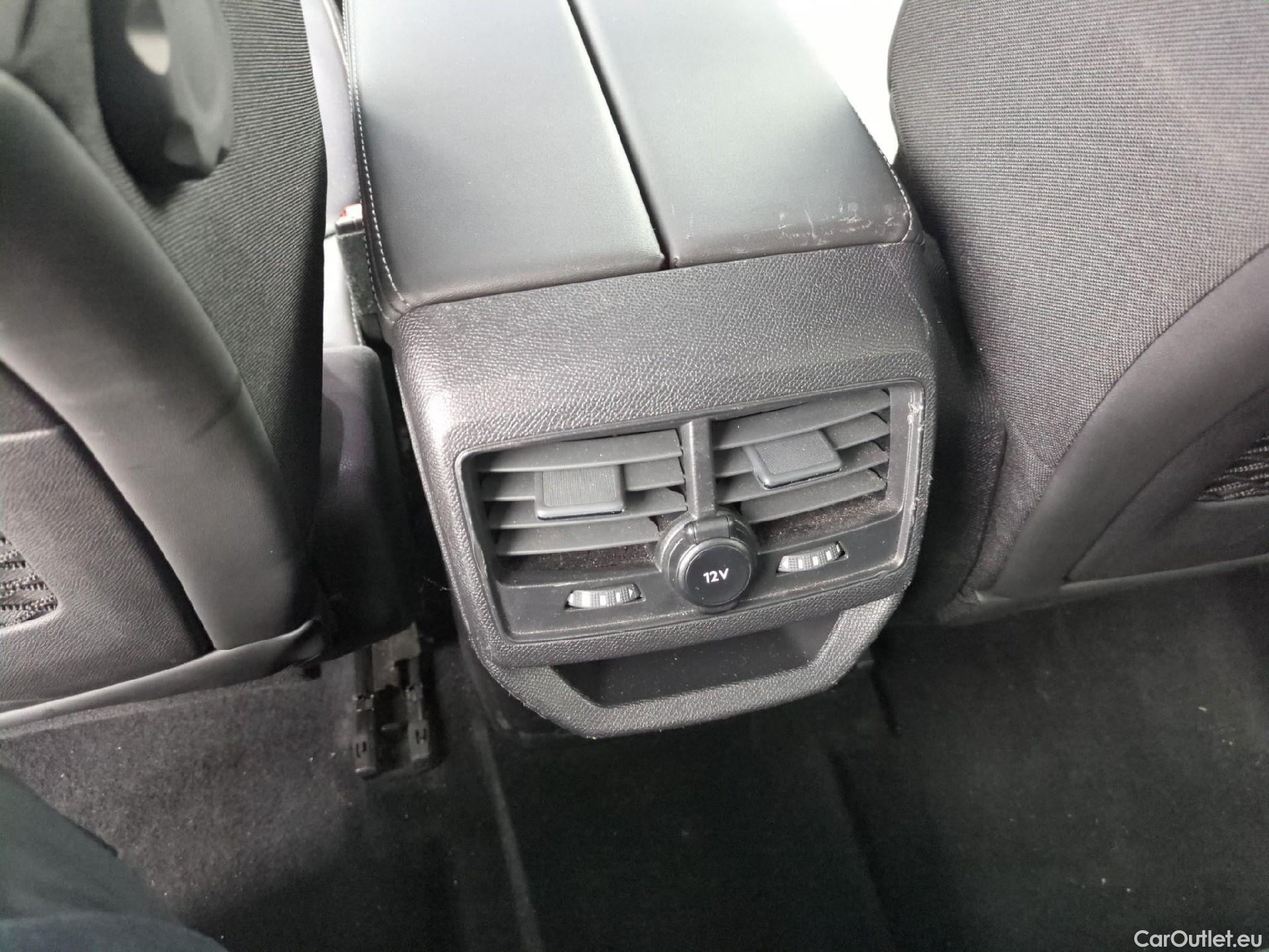  Peugeot  3008  Allure Business 1.5 HDi 130CV BVA8 E6d #7