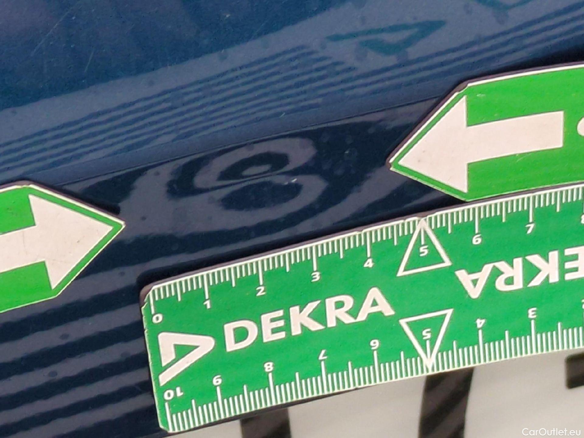  Renault  Arkana RENAULT  / 2021 / 5P / SUV Business TCe 140 EDC #44