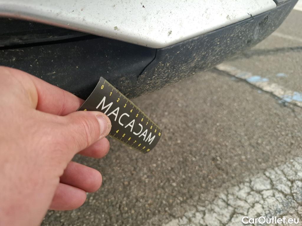  Peugeot  3008  Active Pack 1.5 HDi 130CV BVA8 E6d #2