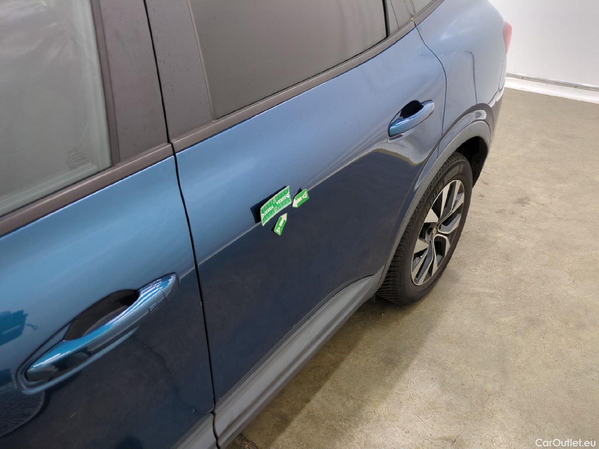  Renault  Arkana RENAULT  / 2021 / 5P / SUV Business TCe 140 EDC #40