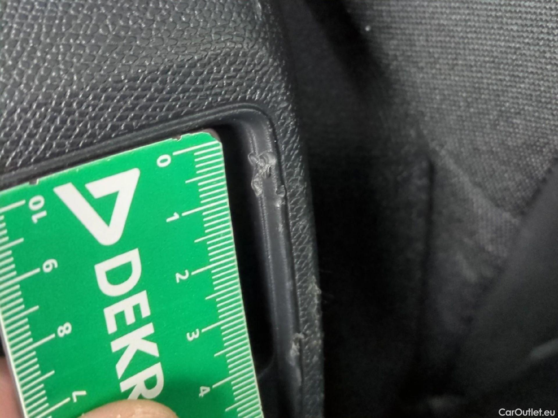  Peugeot  3008  Allure Business 1.5 HDi 130CV BVA8 E6d #8