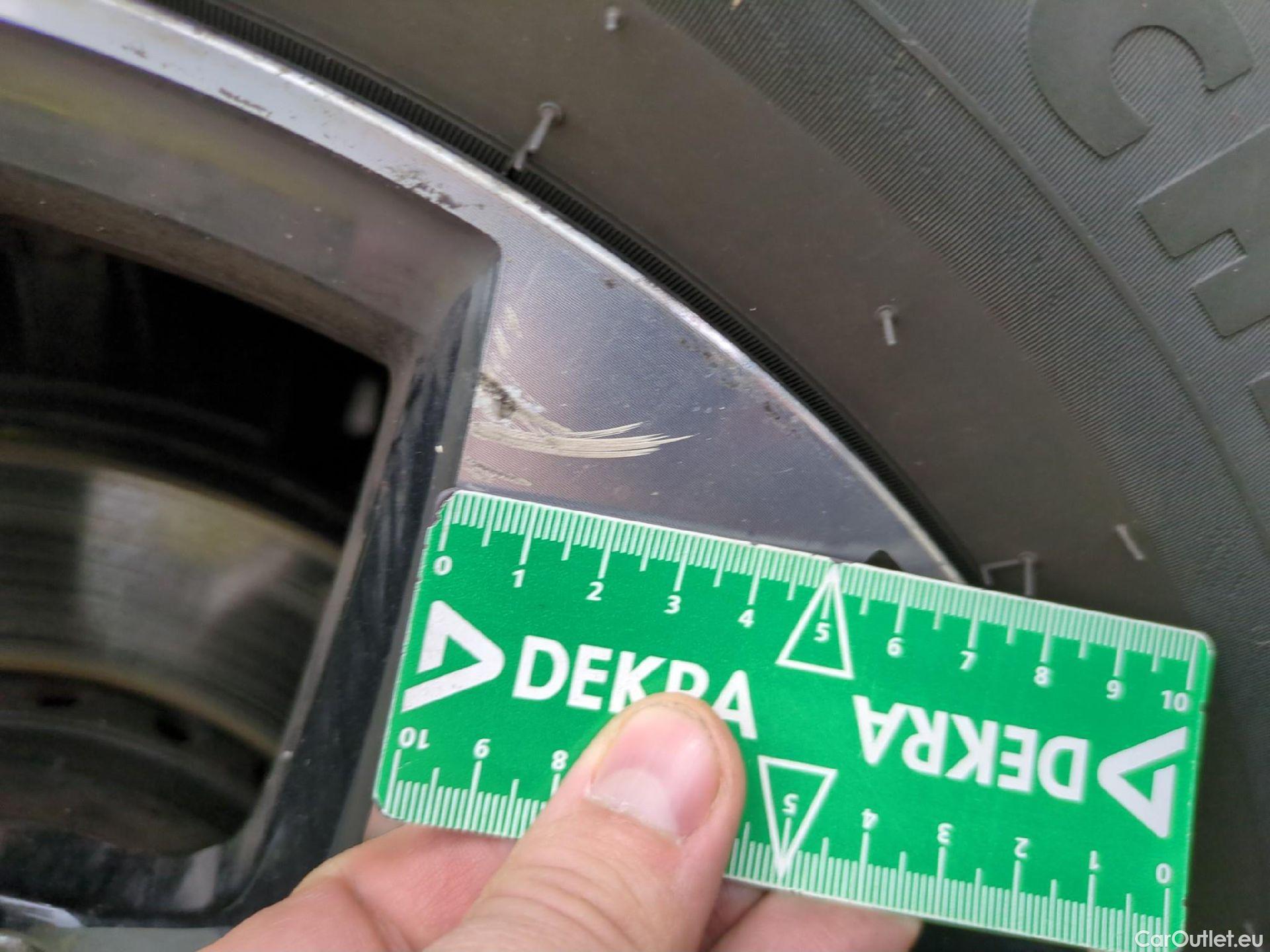  Renault  Arkana RENAULT  / 2021 / 5P / SUV Business TCe 140 EDC #16