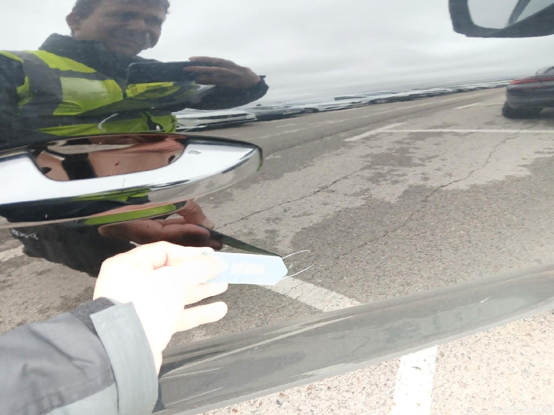  Volvo  XC 40 VOLVO XC40 / 2017 / 5P / todoterreno 2.0 D3 #28