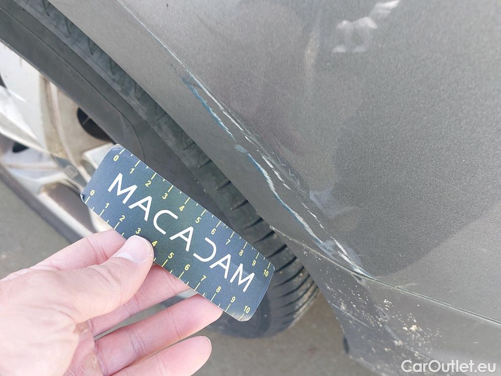  Audi  A4 AUDI  / 2019 / 5P / familiar Avant Advanced 35 TDI 120kW S tronic #11