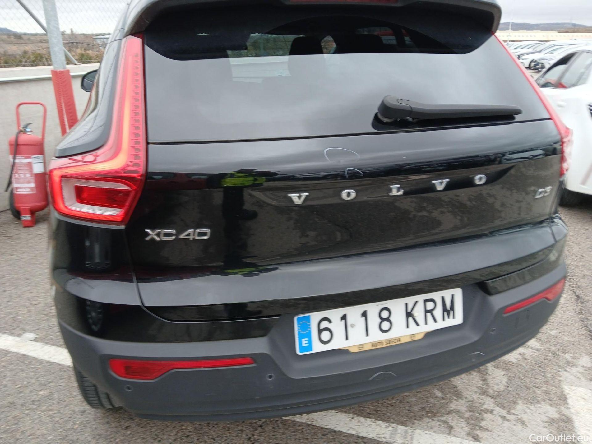  Volvo  XC 40 VOLVO XC40 / 2017 / 5P / todoterreno 2.0 D3 #23