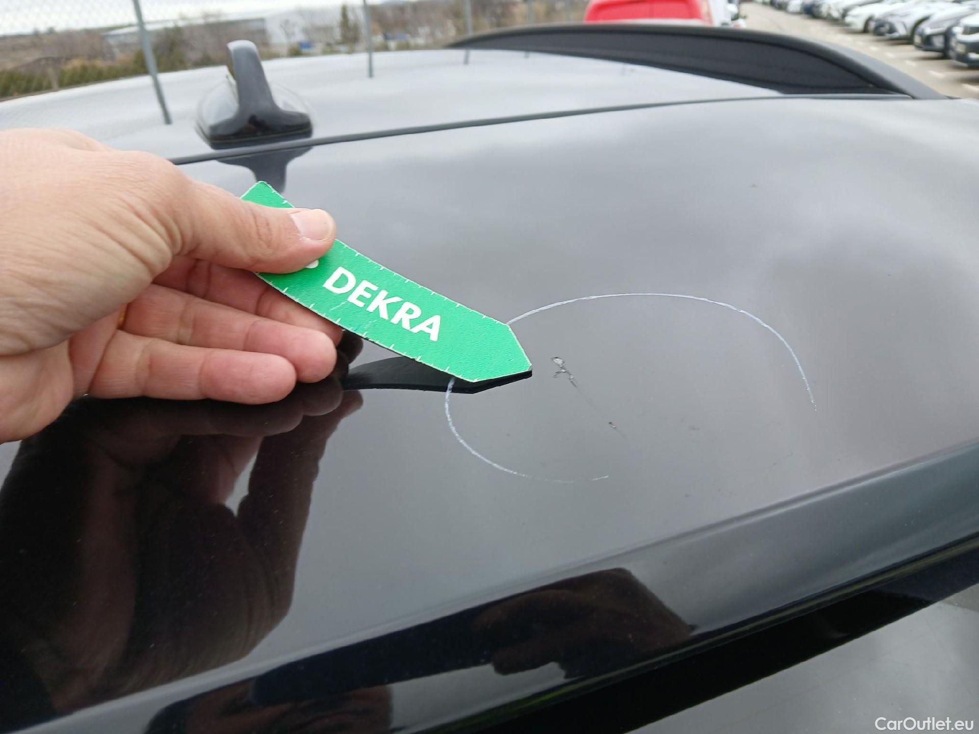  Volvo  XC 40 VOLVO XC40 / 2017 / 5P / todoterreno 2.0 D3 #24