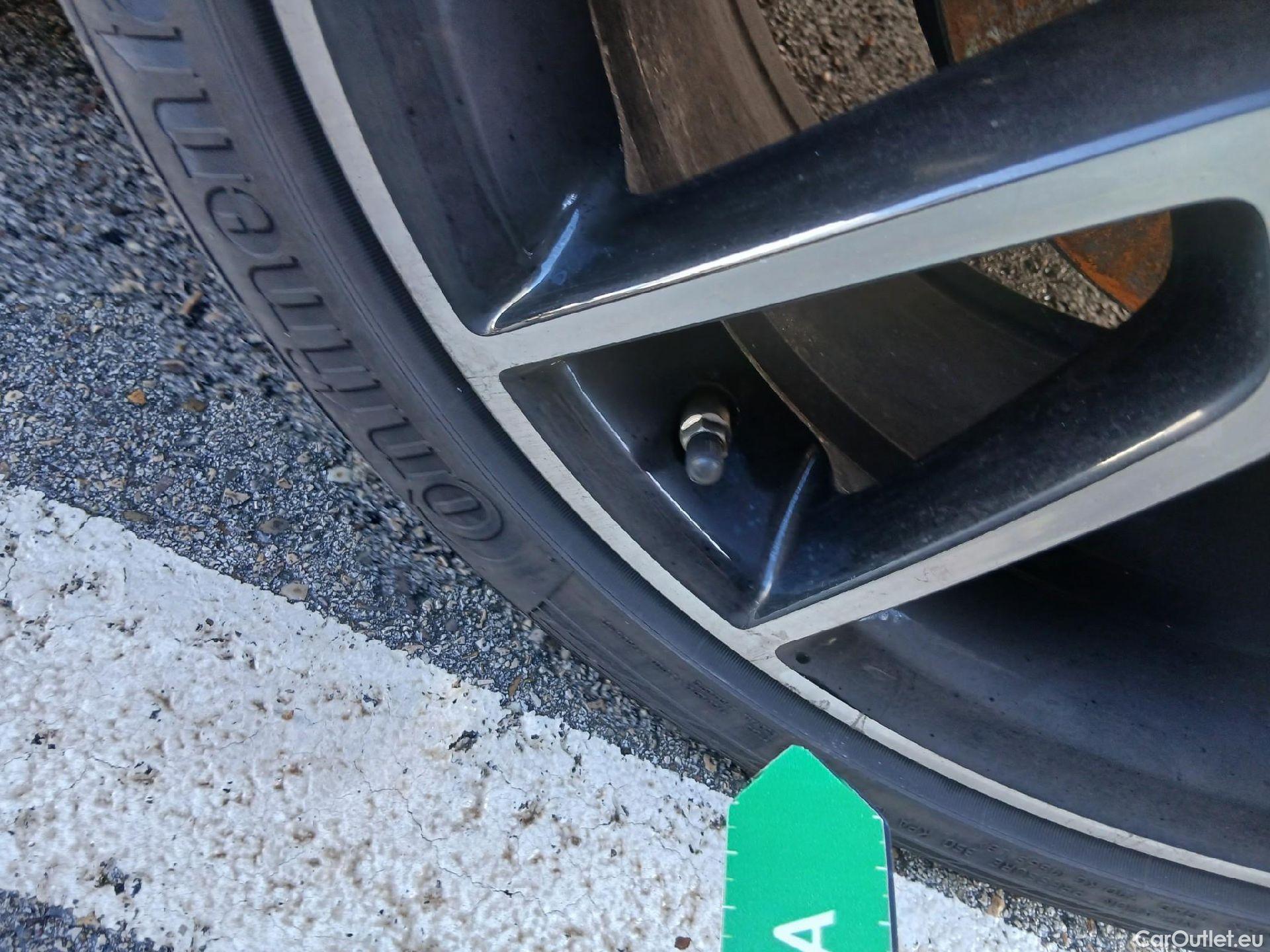  Mercedes  C-Klasse MERCEDES-BENZ Clase C / 2018 / 2P / cabrio Cabrio C 220 d #3