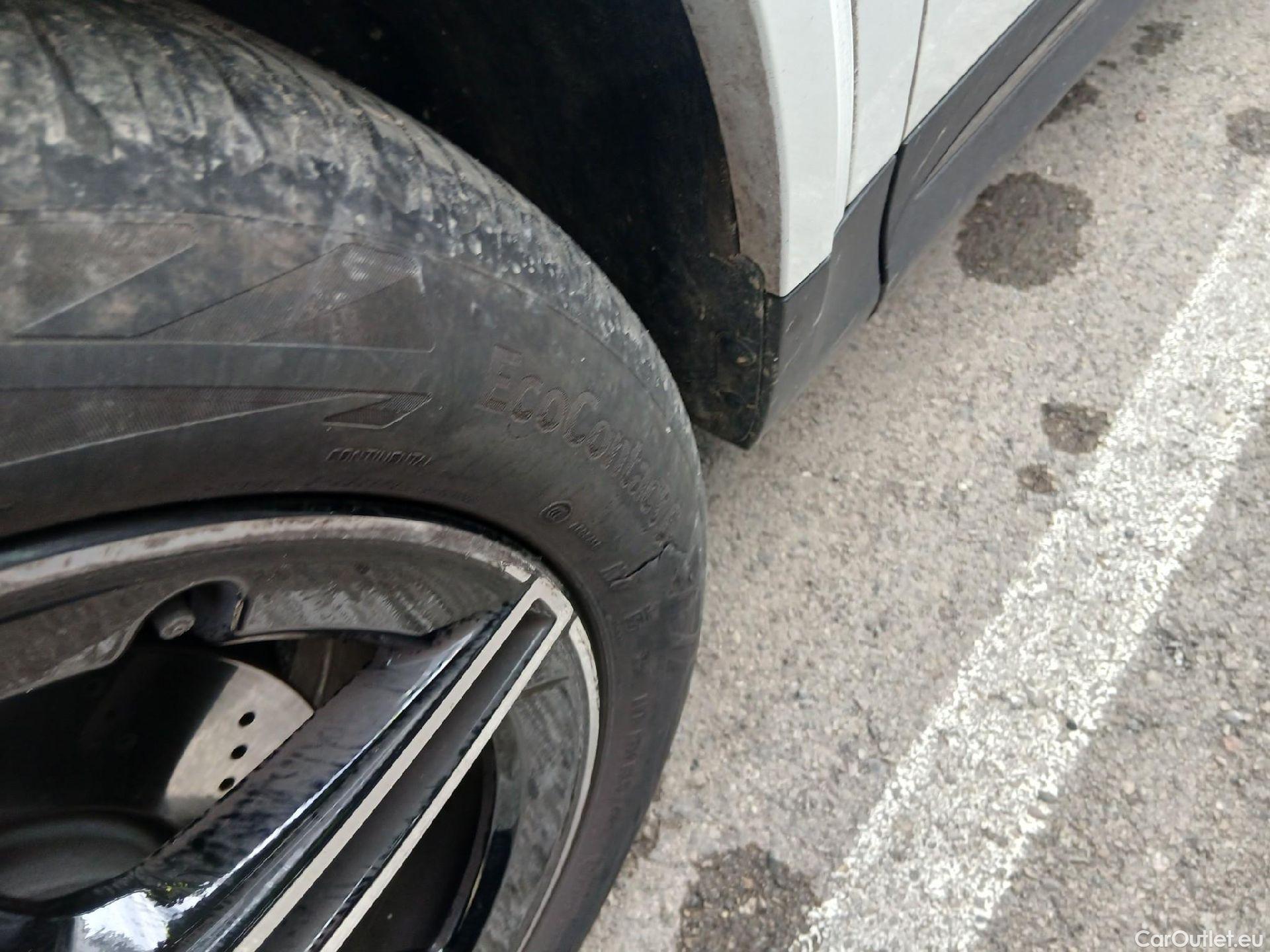  Mercedes  GLA Clase   250 e (247.785)AMG 1.3 AMG Line 220CV AT8 6E #21