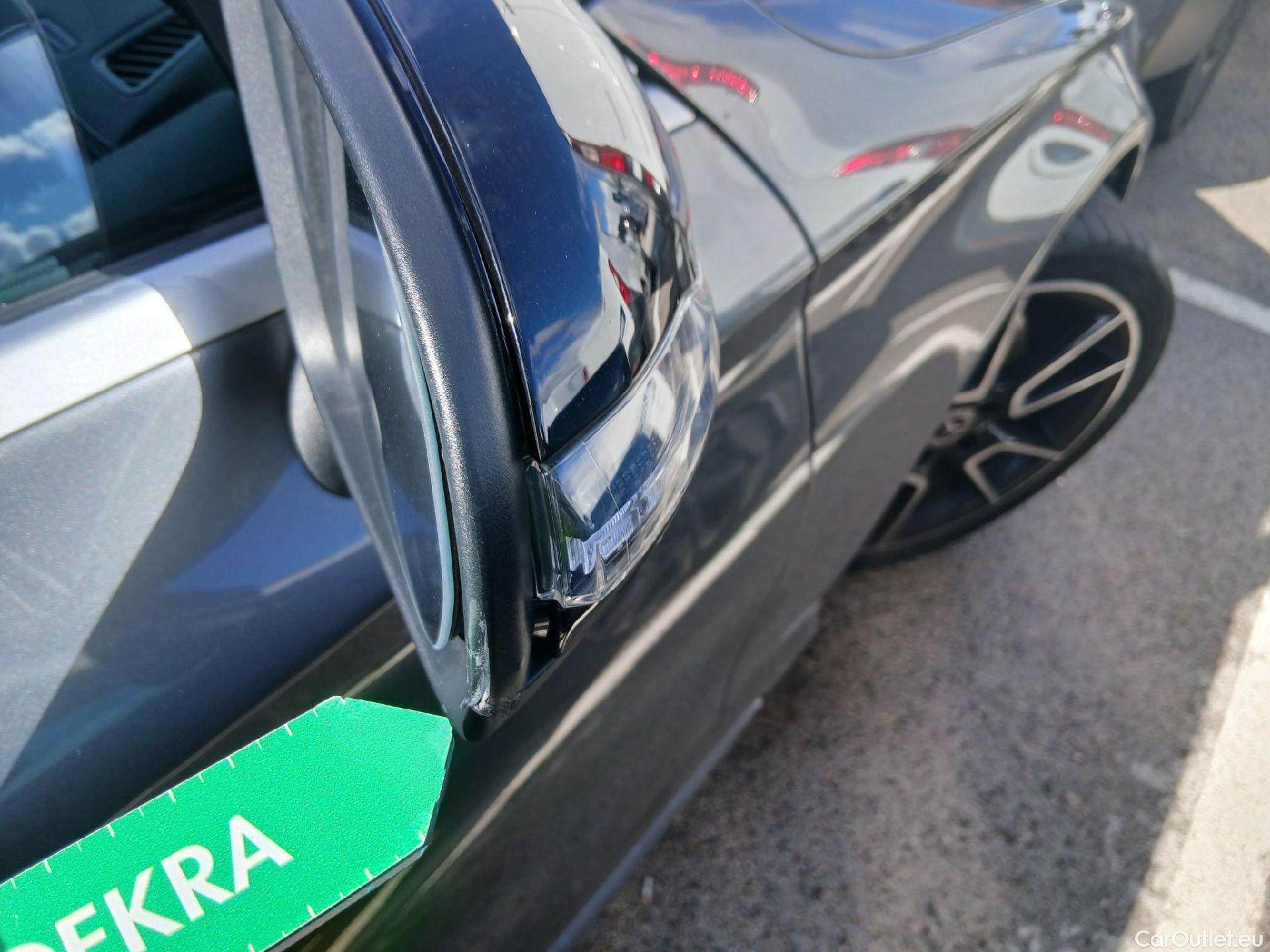  Mercedes  C-Klasse MERCEDES-BENZ Clase C / 2018 / 2P / cabrio Cabrio C 220 d #13