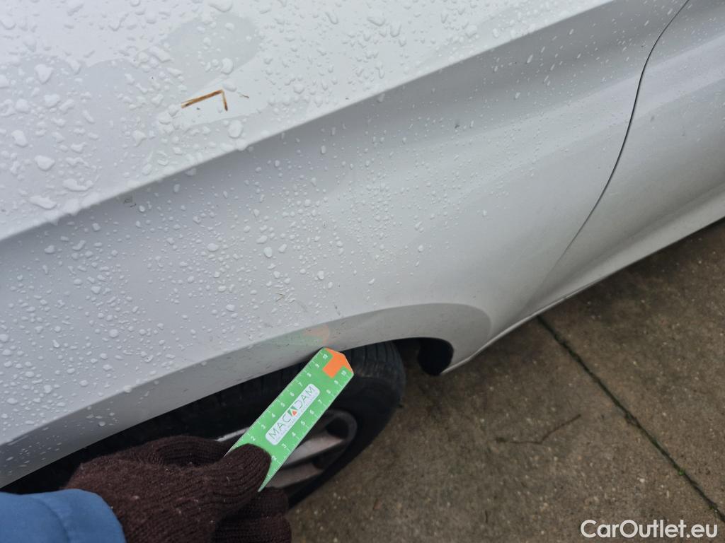  Land Rover  Discovery SEAT Nuevo León / 2020 / 5P / berlina con portón 2.0 TDI 85kW S&S Style Go(SP) #4