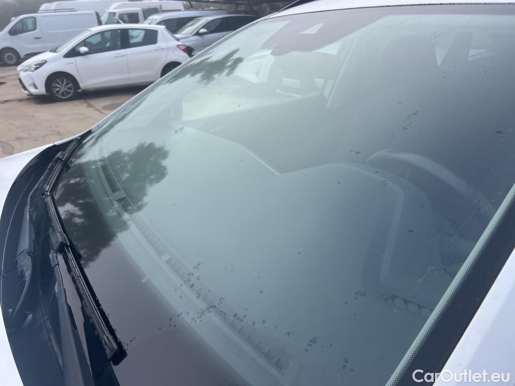  Volkswagen  Taigo VOLKSWAGEN  / 2021 / 5P / todoterreno Life 1.0 TSI 81kW (110CV) #1