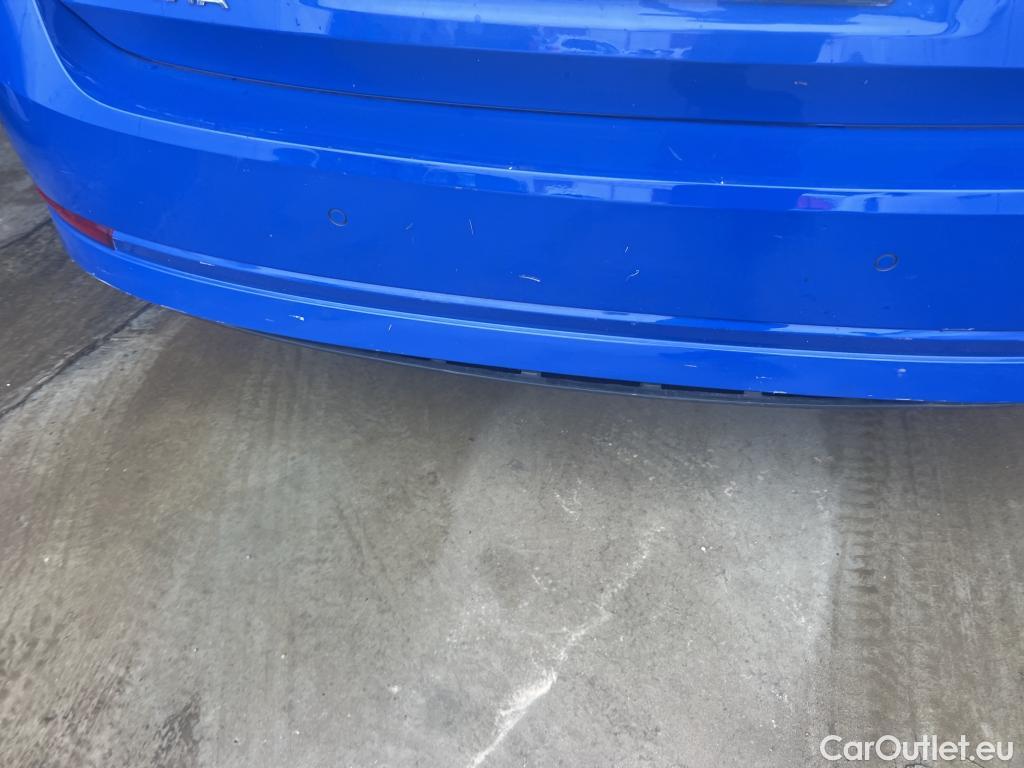  Skoda  Octavia SKODA  / 2020 / 5P / berlina con portón 2.0 TDI 85kW (115 CV) Manual Ambition #31