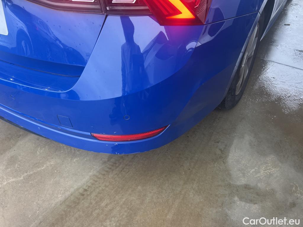  Skoda  Octavia SKODA  / 2020 / 5P / berlina con portón 2.0 TDI 85kW (115 CV) Manual Ambition #29