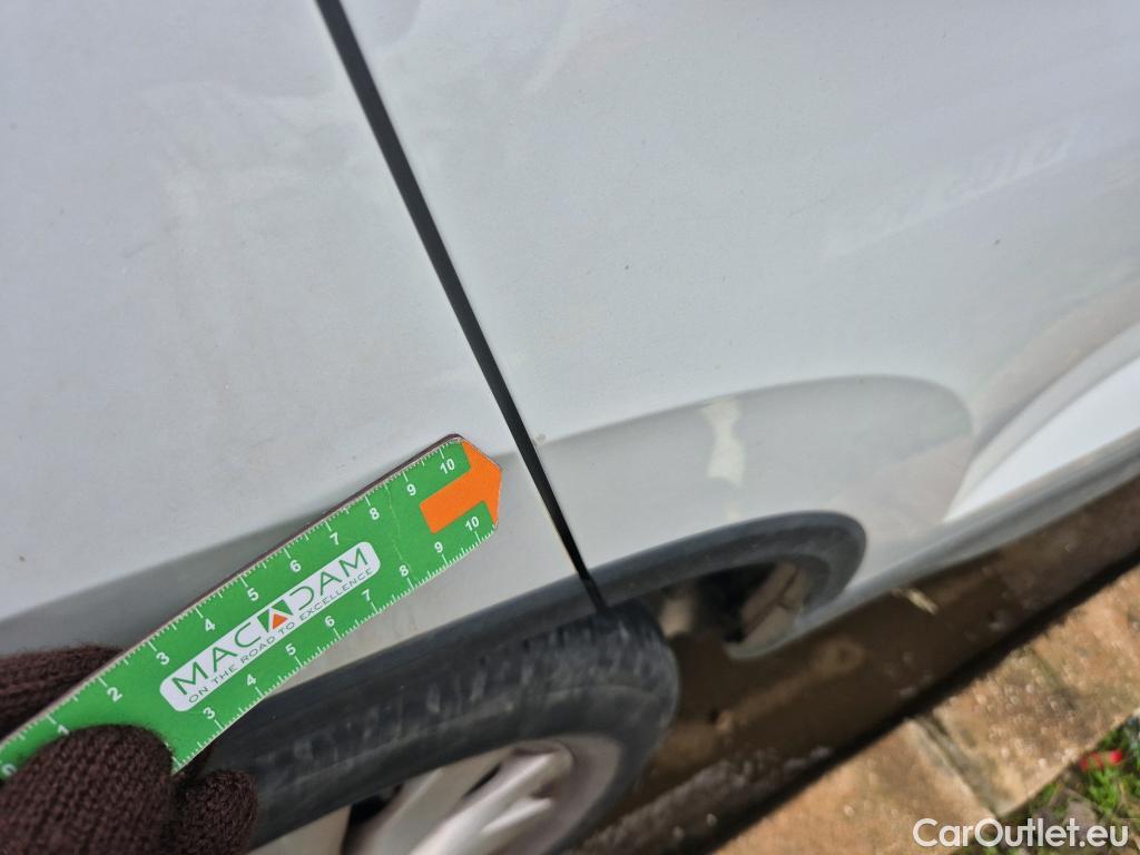  Skoda  Karoq SKODA  / 2021 / 5P / todoterreno 2.0 TDI 85kW (115CV) Ambition (AC) #15