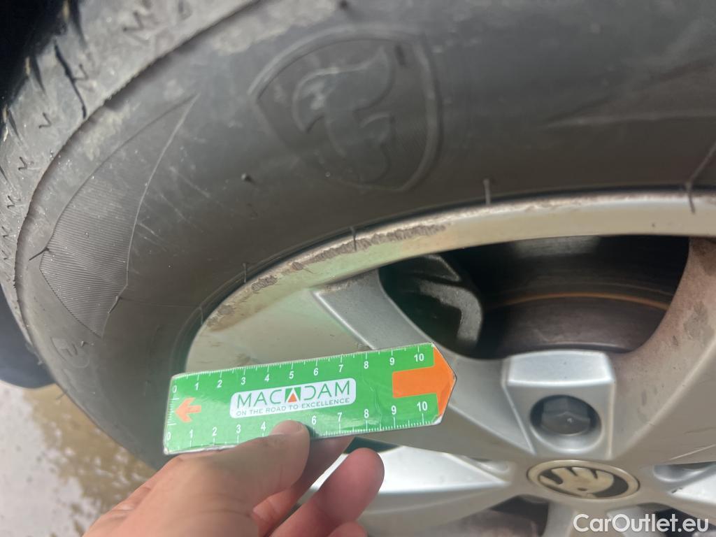  Skoda  Octavia SKODA  / 2020 / 5P / berlina con portón 2.0 TDI 85kW (115 CV) Manual Ambition #19