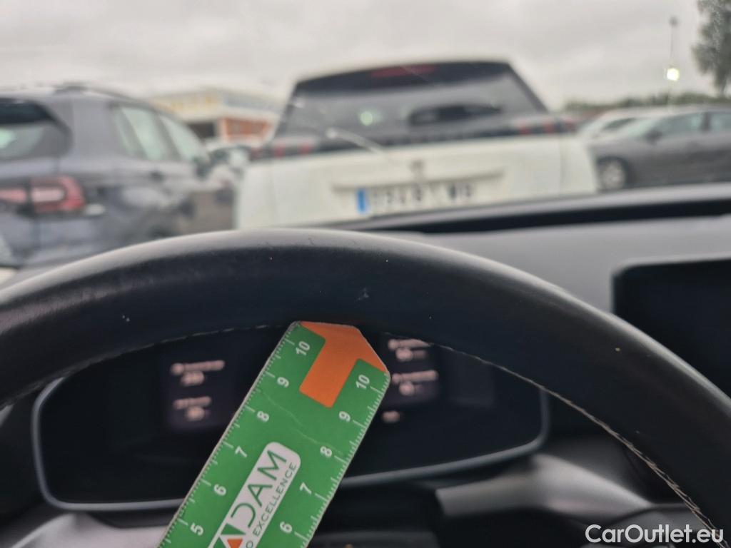  Land Rover  Discovery SEAT Nuevo León / 2020 / 5P / berlina con portón 2.0 TDI 85kW S&S Style Go(SP) #14