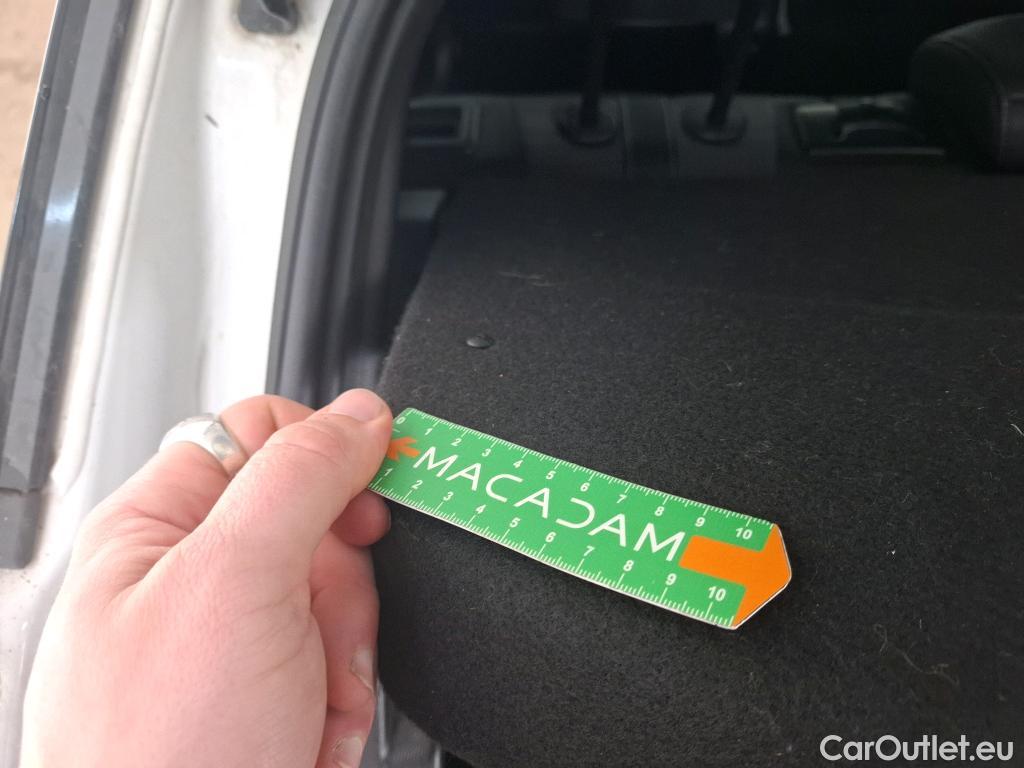  Peugeot  2008  Allure Business 1.2 PureTech 130CV BVM6 E6d #36