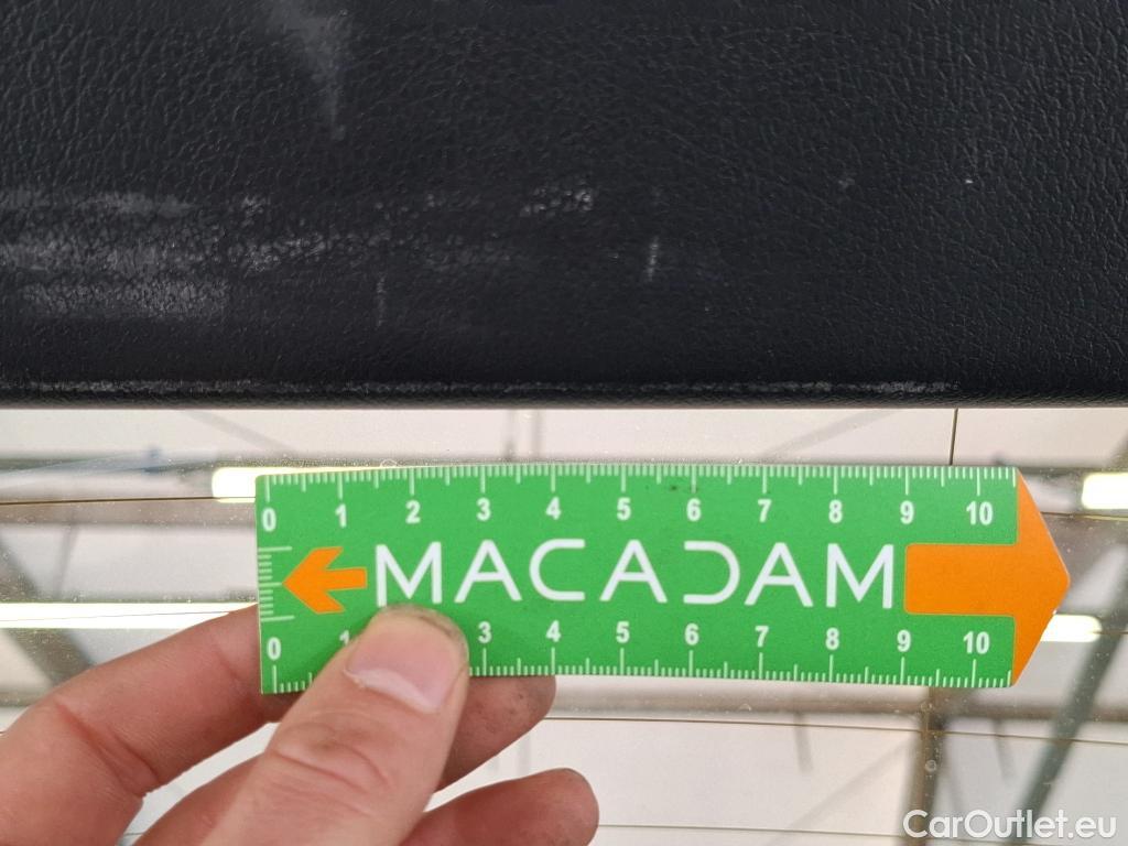  Mercedes  GLB MERCEDES-BENZ  / 2019 / 5P / SUV  200 d Progressive Line #8