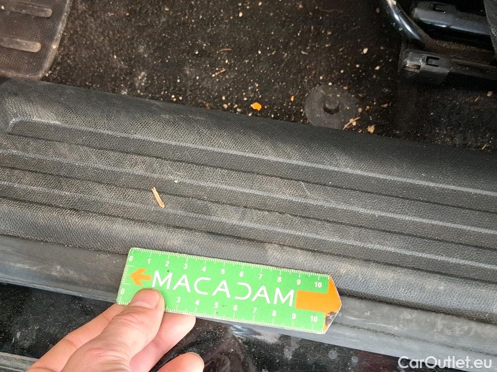  Citroen  C4  X Shine 1.2 PureTech 130CV BVA8 6E #30