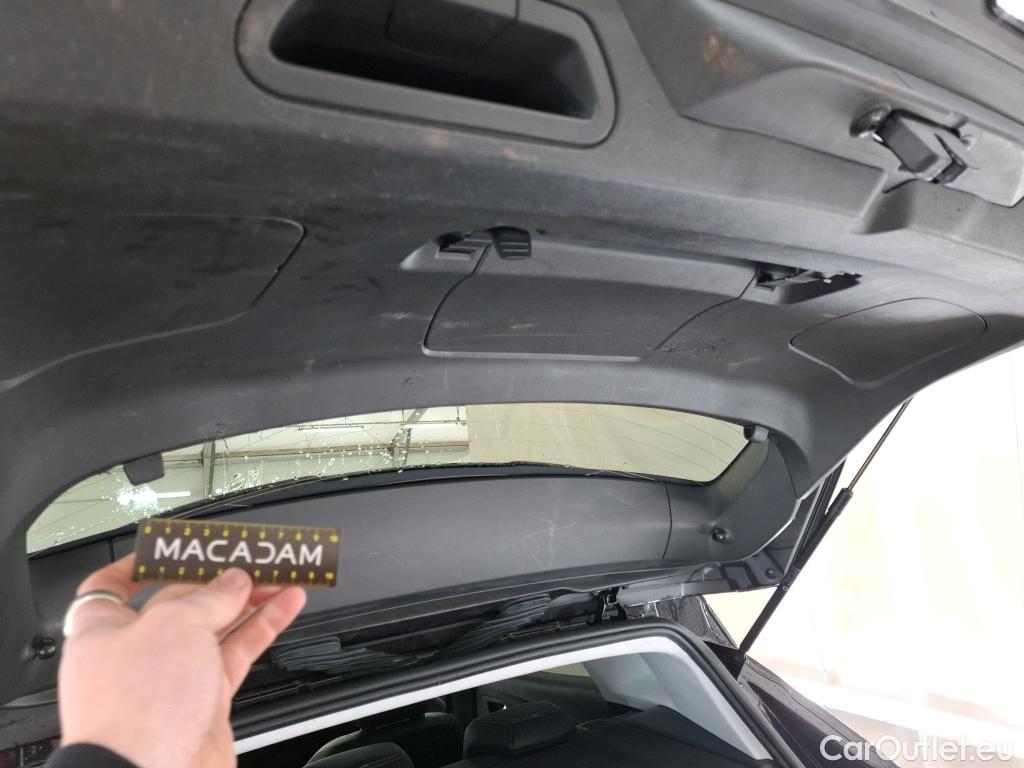  Opel   Grandland X Grandland X Elegance Business 1.5 130CV BVA8 E6d #17