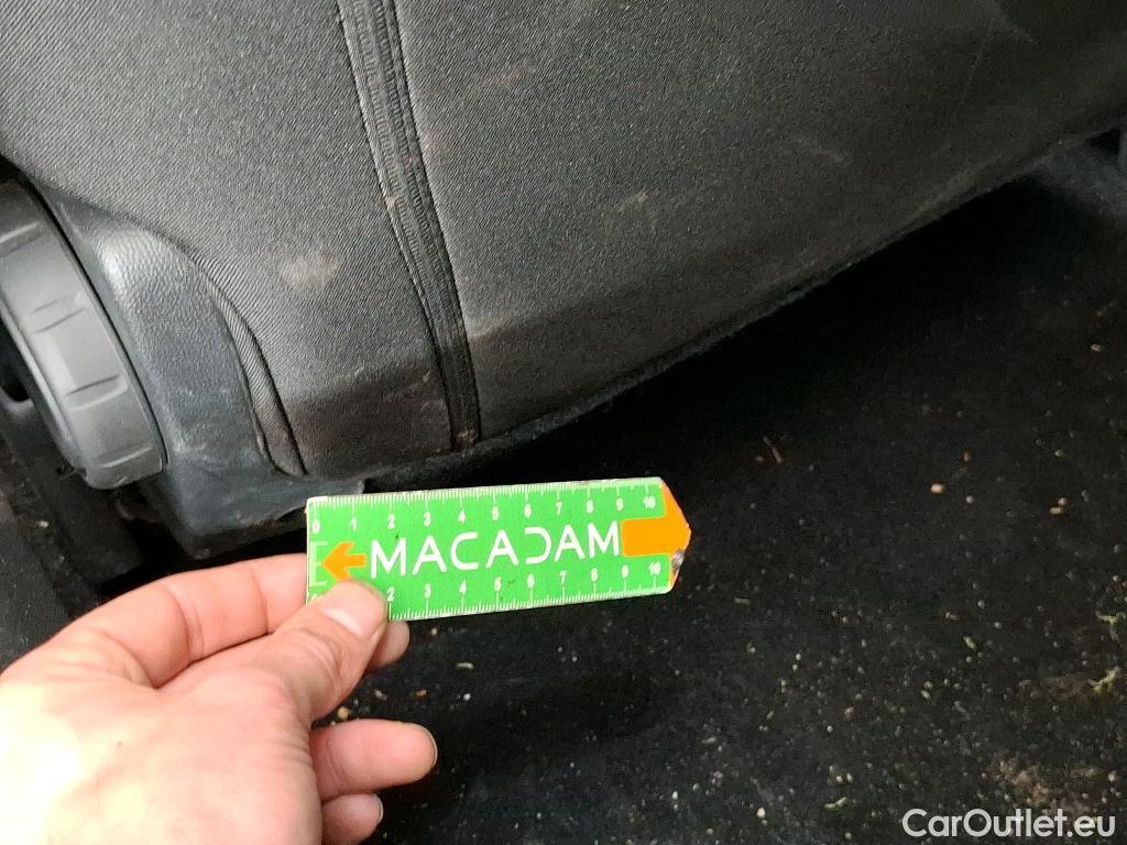  Citroen  C4  X Shine 1.2 PureTech 130CV BVA8 6E #44