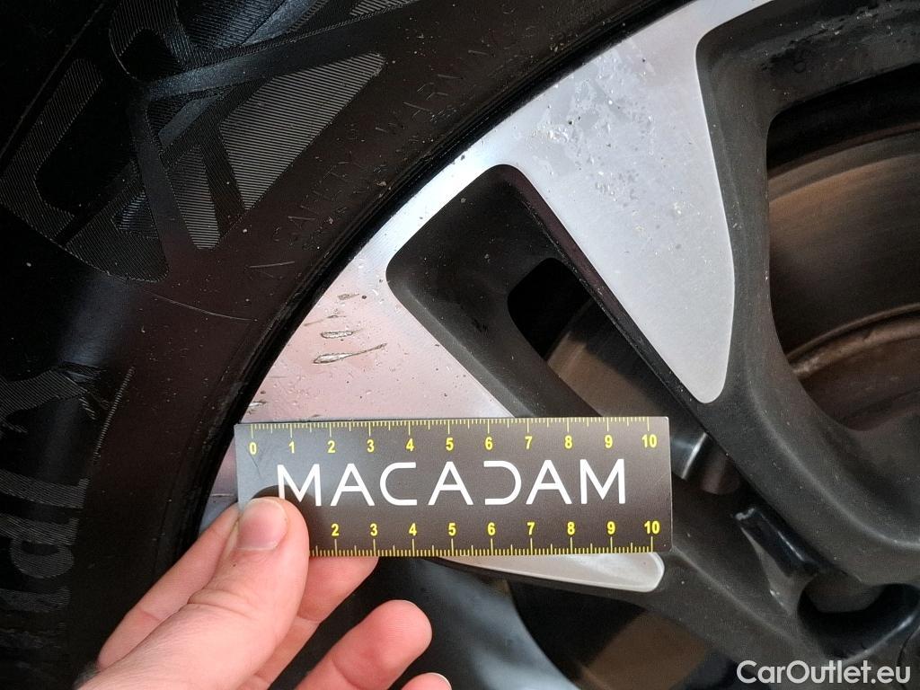  Opel   Grandland X Grandland X Elegance Business 1.5 130CV BVA8 E6d #7