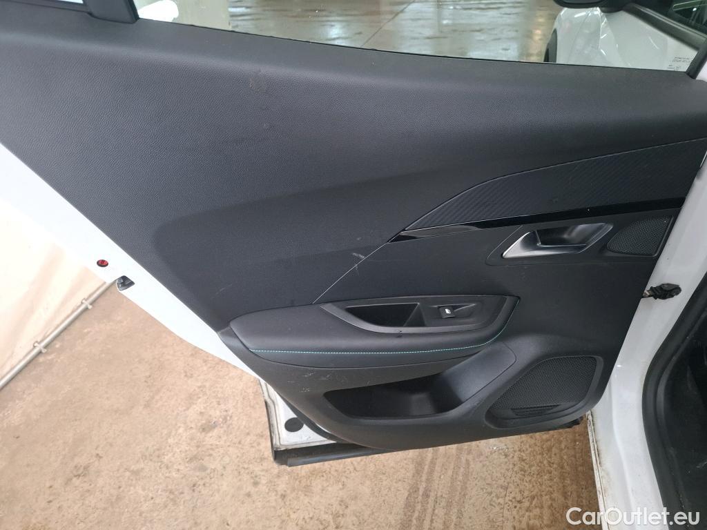  Peugeot  2008  Allure Business 1.2 PureTech 130CV BVM6 E6d #12