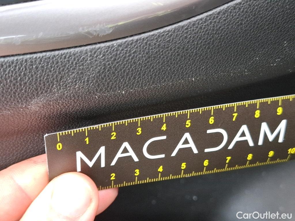  Opel   Grandland X Grandland X Elegance Business 1.5 130CV BVA8 E6d #16