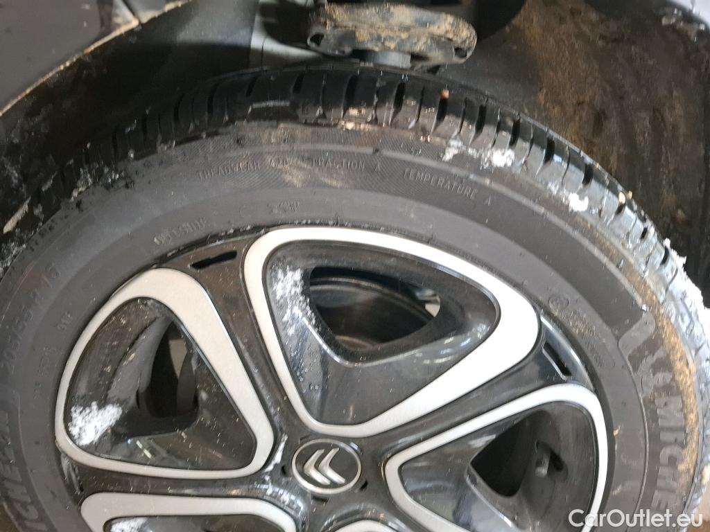  Citroen  C3  Feel Pack 1.2 PureTech 110CV BVM6 E6d #12