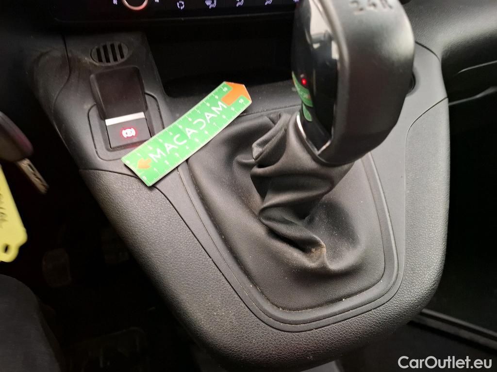  Citroen  Berlingo  Fourgon Driver M 1000 1.5 BlueHDi 100CV BVM5 E6dT #11